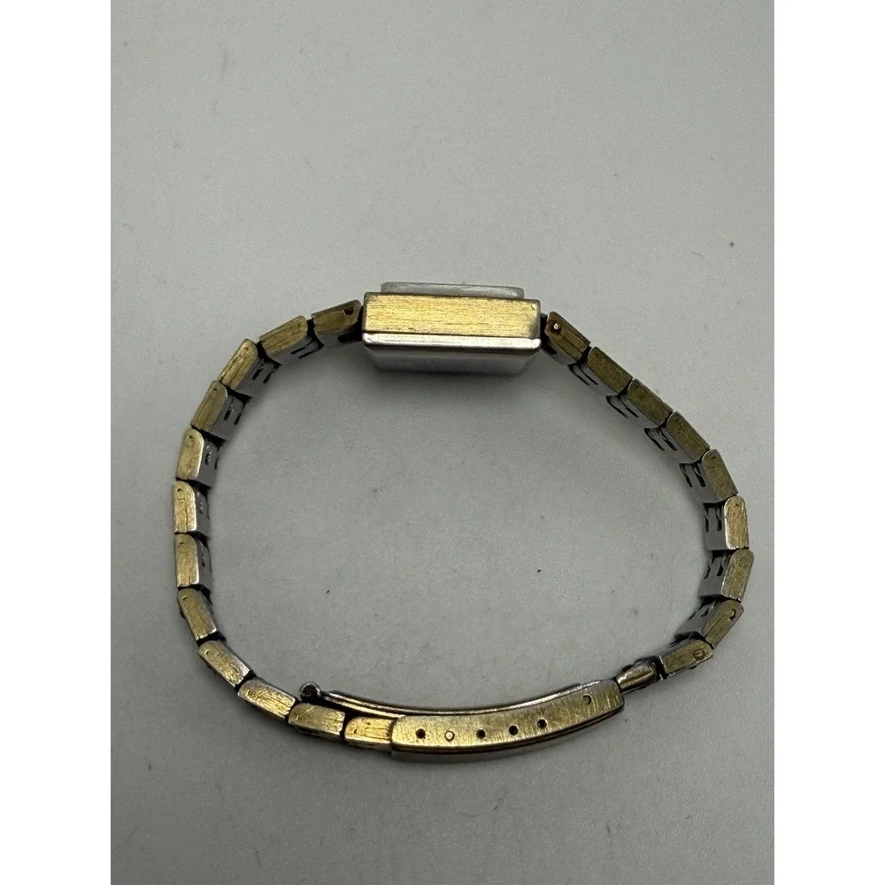 Gruen 17 Jewels Manual Wind Working Ladies Watch 20MM 6.5